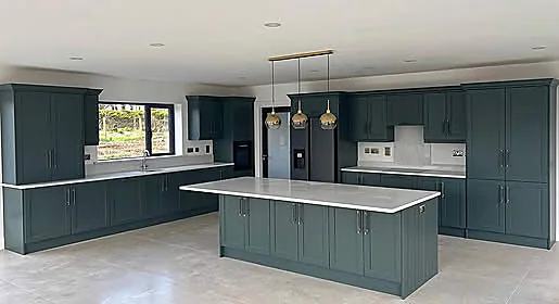 Hand-painted style fitted kitchen by Downes Fitted Furniture